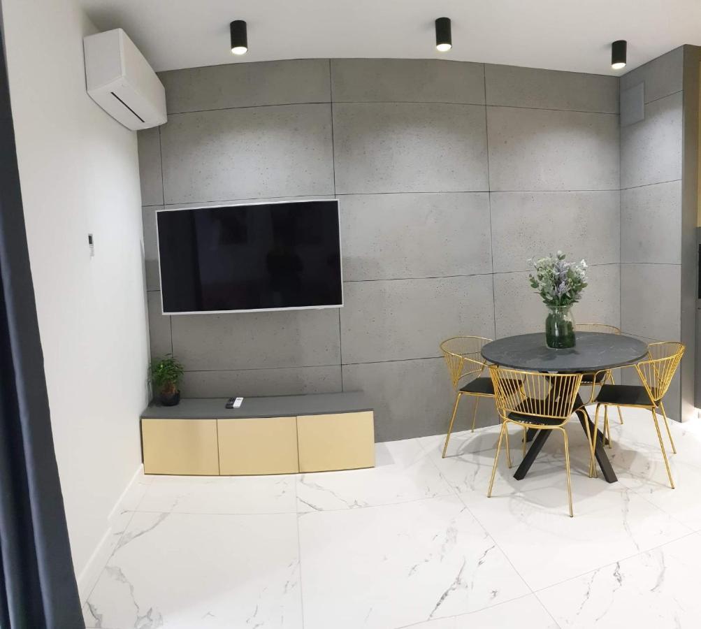 El Apartments - Solaris Poznan Luaran gambar
