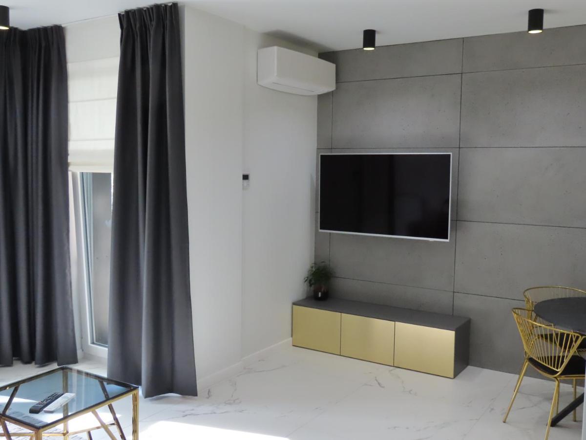 El Apartments - Solaris Poznan Luaran gambar
